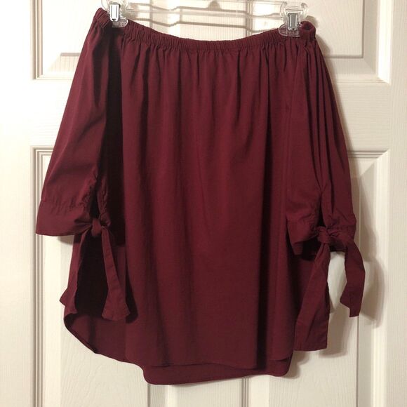 Hers & Mine Maroon Off the Shoulder Blouse Size Medium - Picture 2 of 8